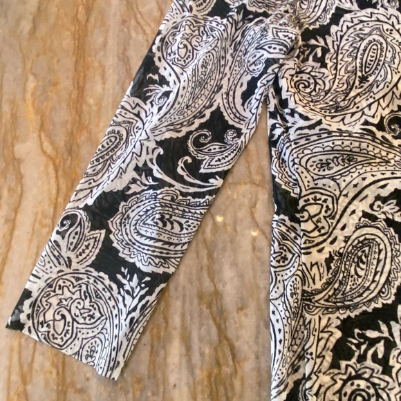 INC International Concepts Black and White Sheer Paisley Blouse - Picture 3 of 5